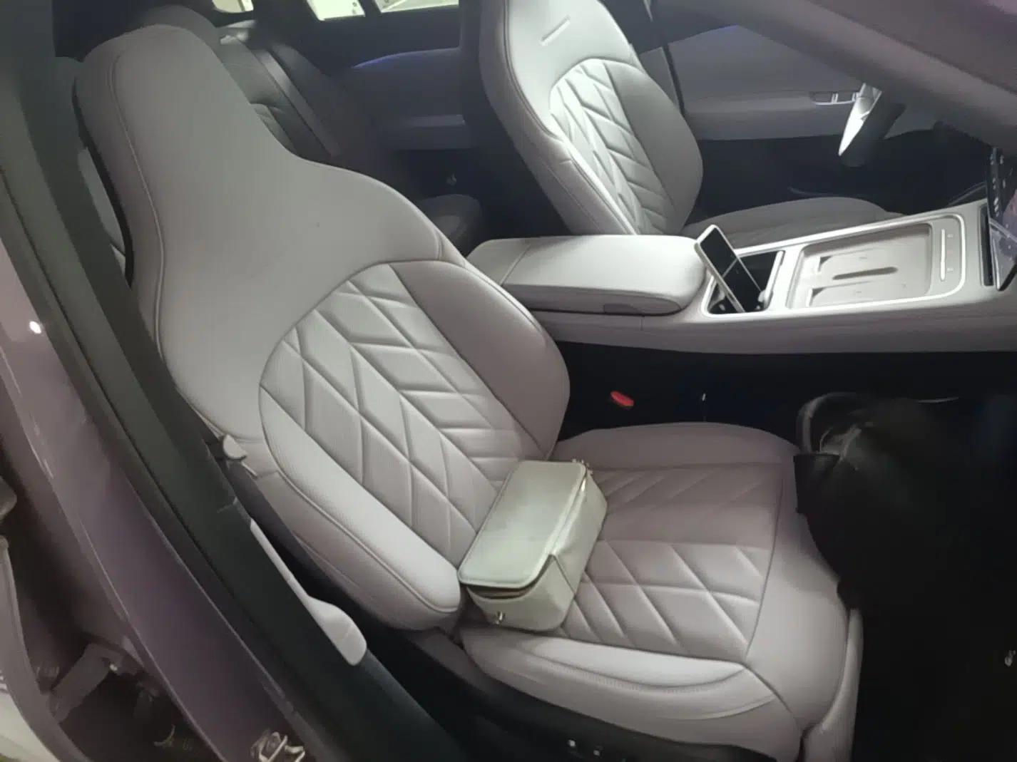 Nio EC6 2025 75 kWh — миниатюра 24