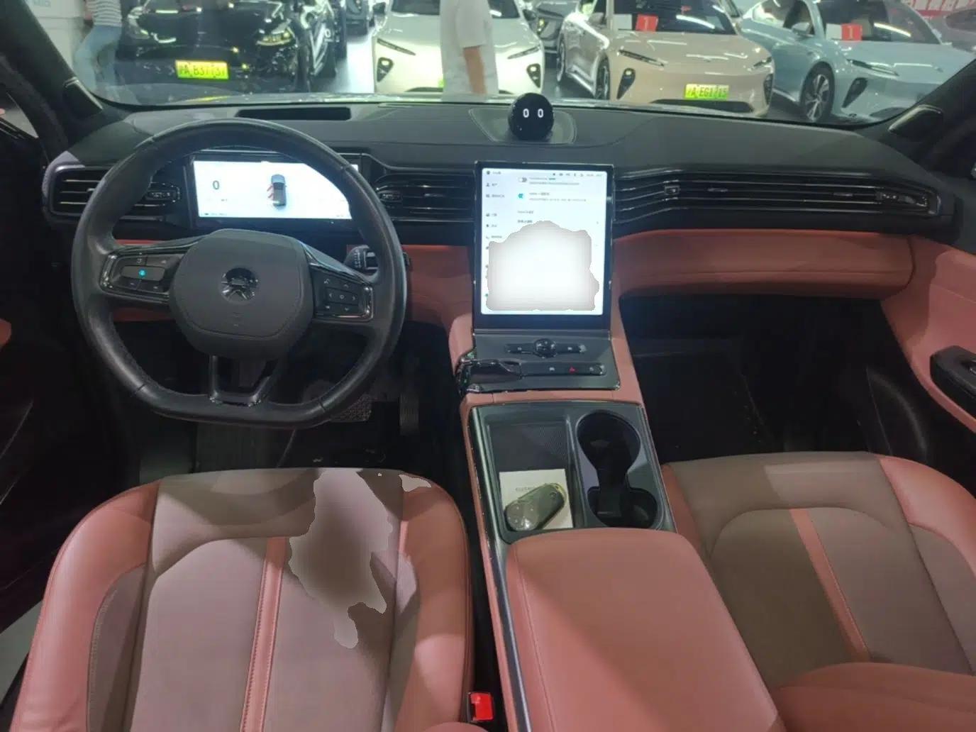 Nio EC6 2020 440KM Signature Edition — миниатюра 17