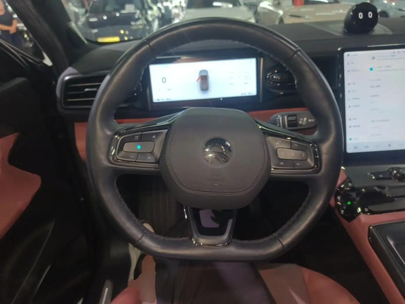 Nio EC6 2020 440KM Signature Edition — миниатюра 18
