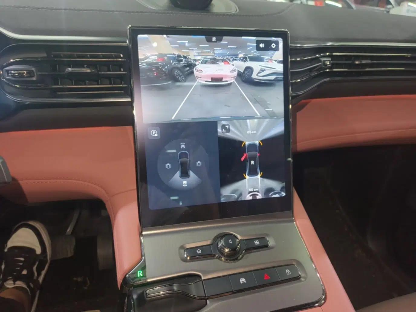 Nio EC6 2020 440KM Signature Edition — миниатюра 20