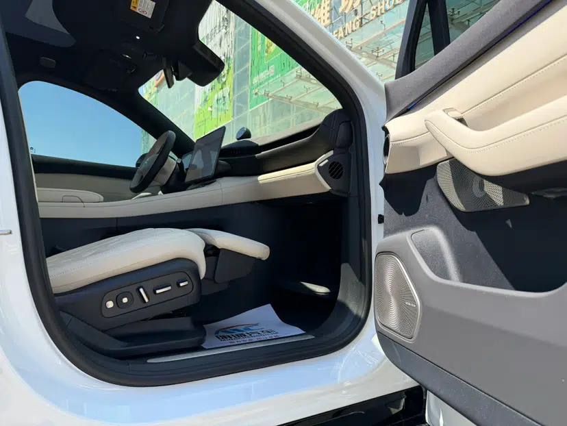 Nio EC6 2025 75 kWh — миниатюра 36