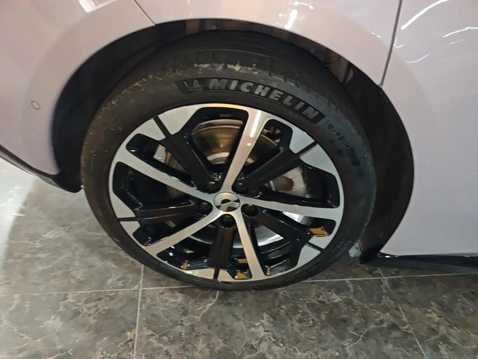 Nio ET5 2025 75 kWh — миниатюра 11