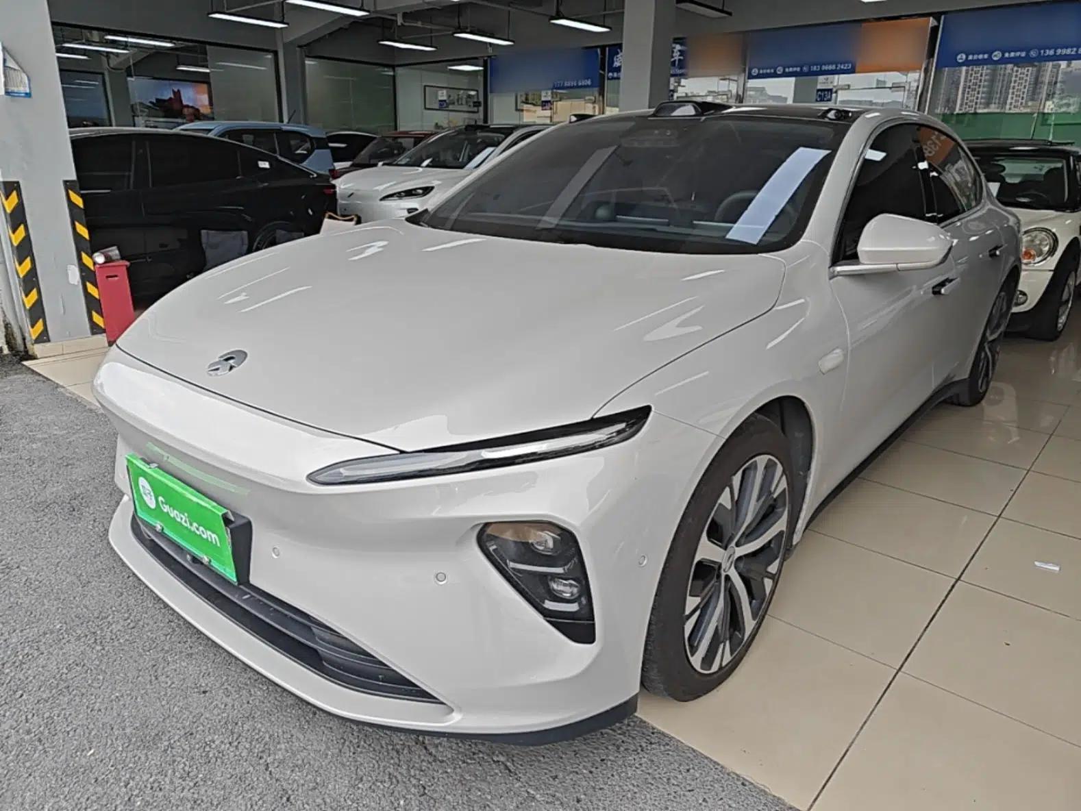 Nio ET7 2024 75 kWh Executive Edition — миниатюра 1