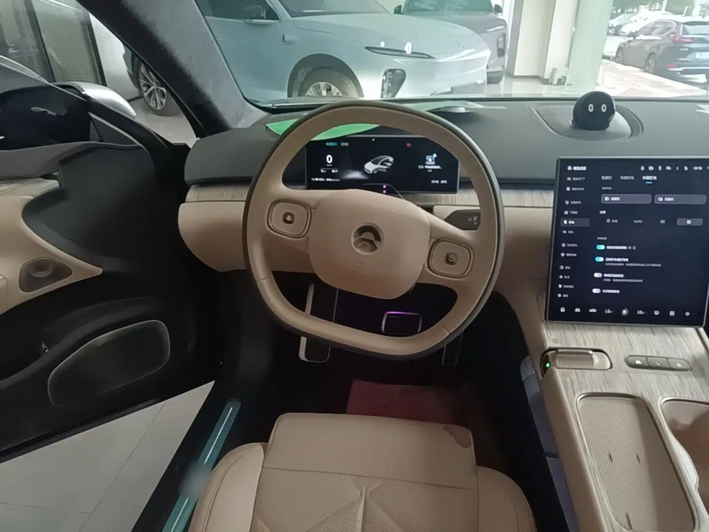 Nio ET7 2024 100kWh Executive Signature Edition — миниатюра 18