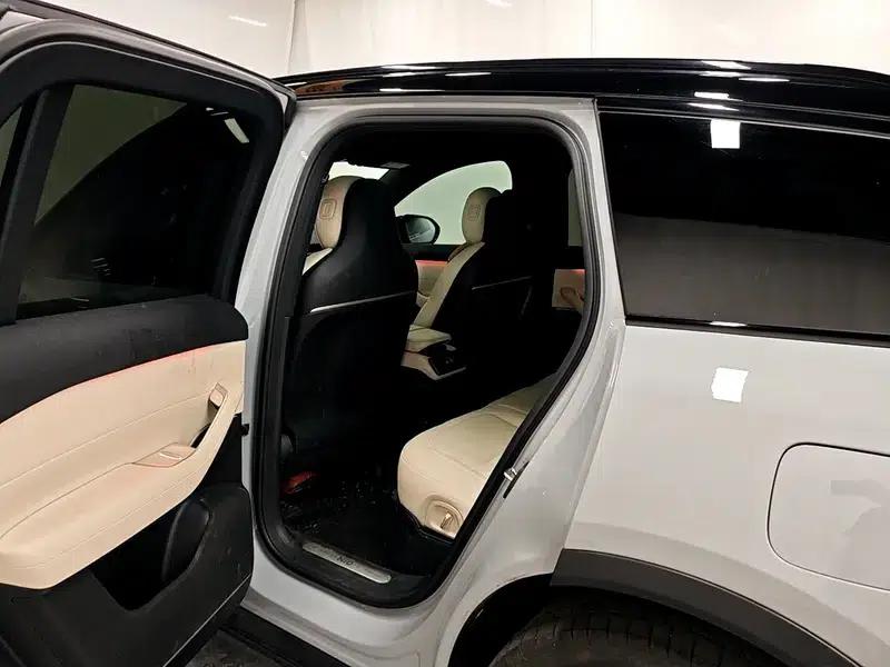 NIO ES6 2024 model 75kWh — миниатюра 18