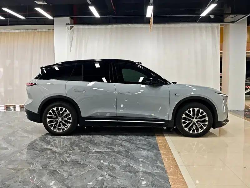 NIO ES6 2024 model 75kWh — миниатюра 8