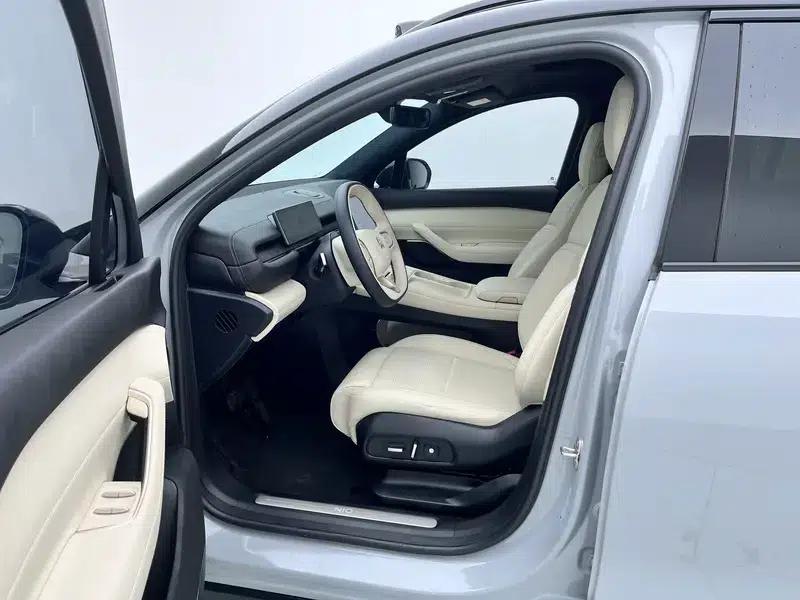 NIO ES6 2024 model 75kWh — миниатюра 19