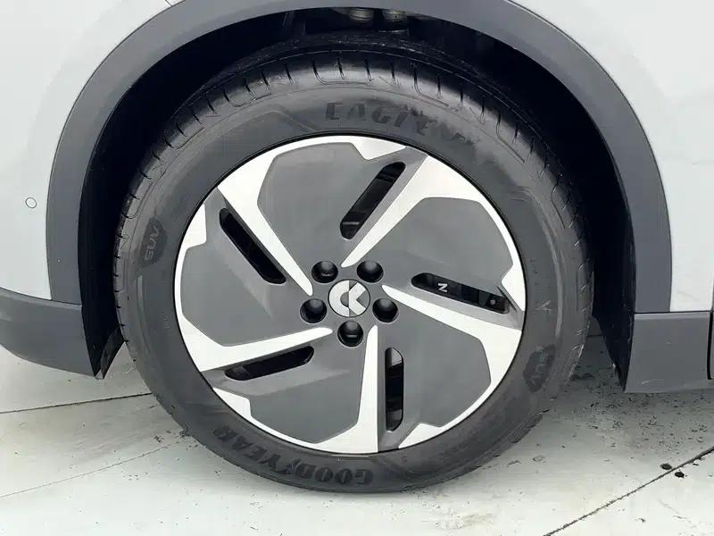 NIO ES6 2024 model 75kWh — миниатюра 9