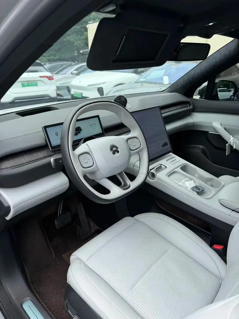 NIO ES6 2024 model 75kWh — миниатюра 8
