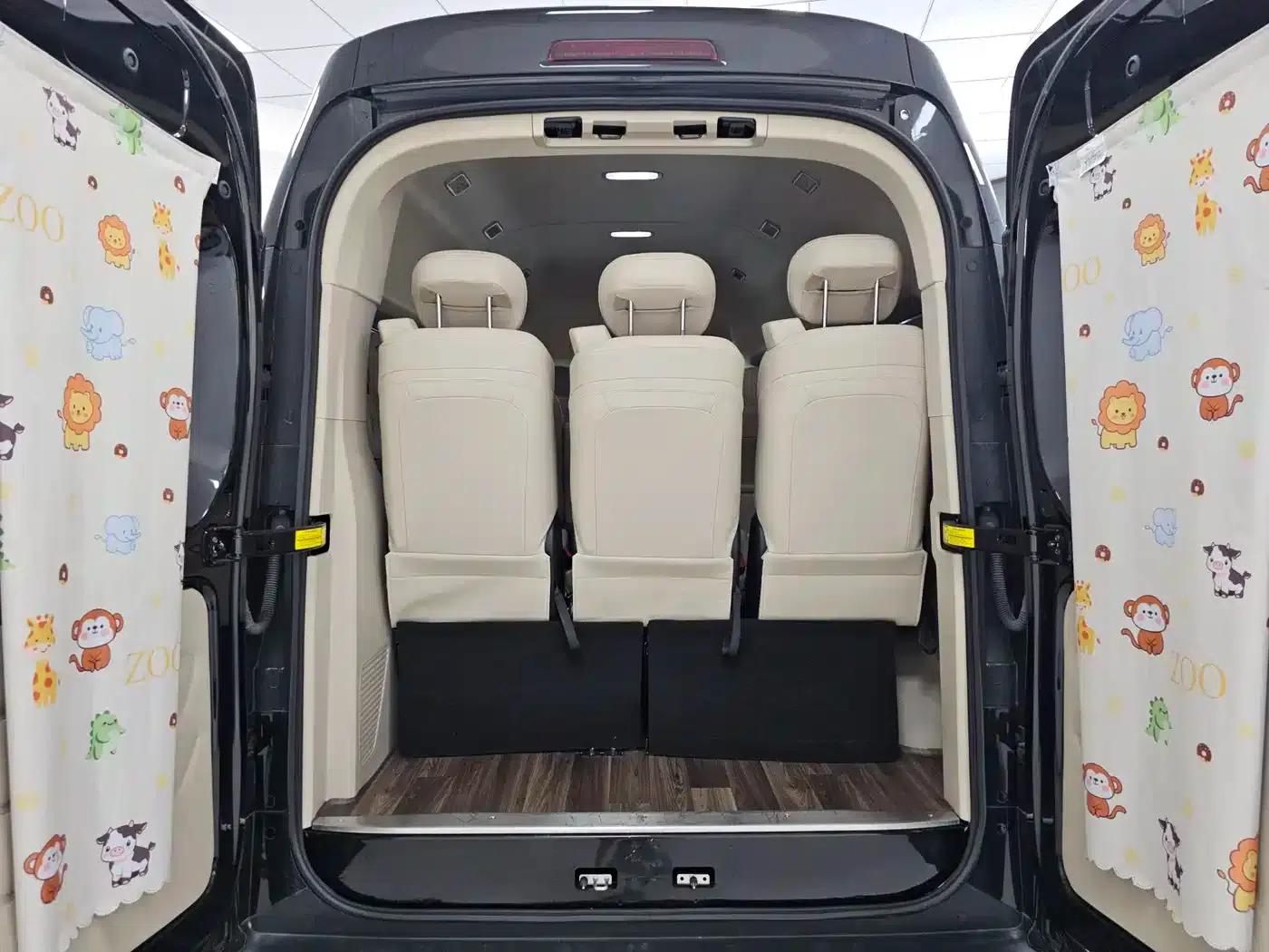 Xintu EV70 2025 Model 420km Long Wheelbase Mid-Roof Luxury Edition 9-Seater — миниатюра 17