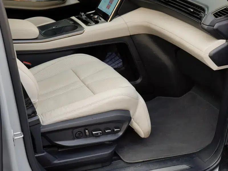 NIO ES8 2020 415KM Base Edition 7-Seater — миниатюра 9