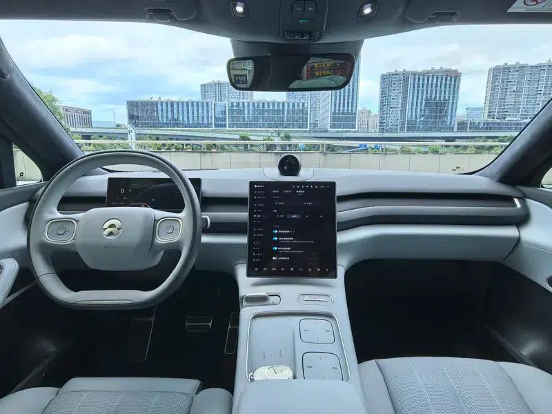 NIO ES8 2024 model 75kWh — миниатюра 14