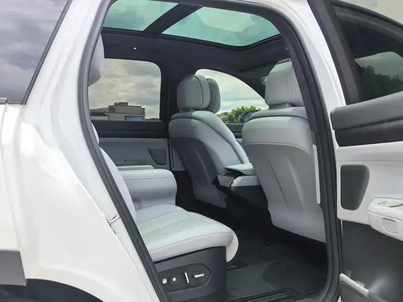 NIO ES8 2024 model 75kWh — миниатюра 20