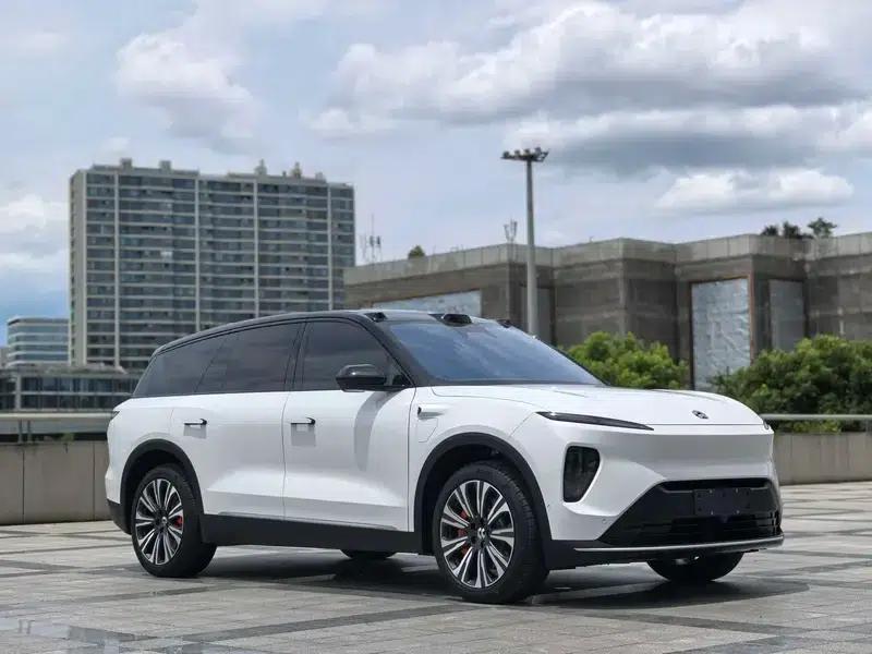 NIO ES8 2024 model 75kWh — миниатюра 3