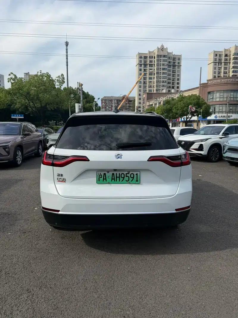 NIO ES8 2020 Model 450KM Six-Seater — миниатюра 3