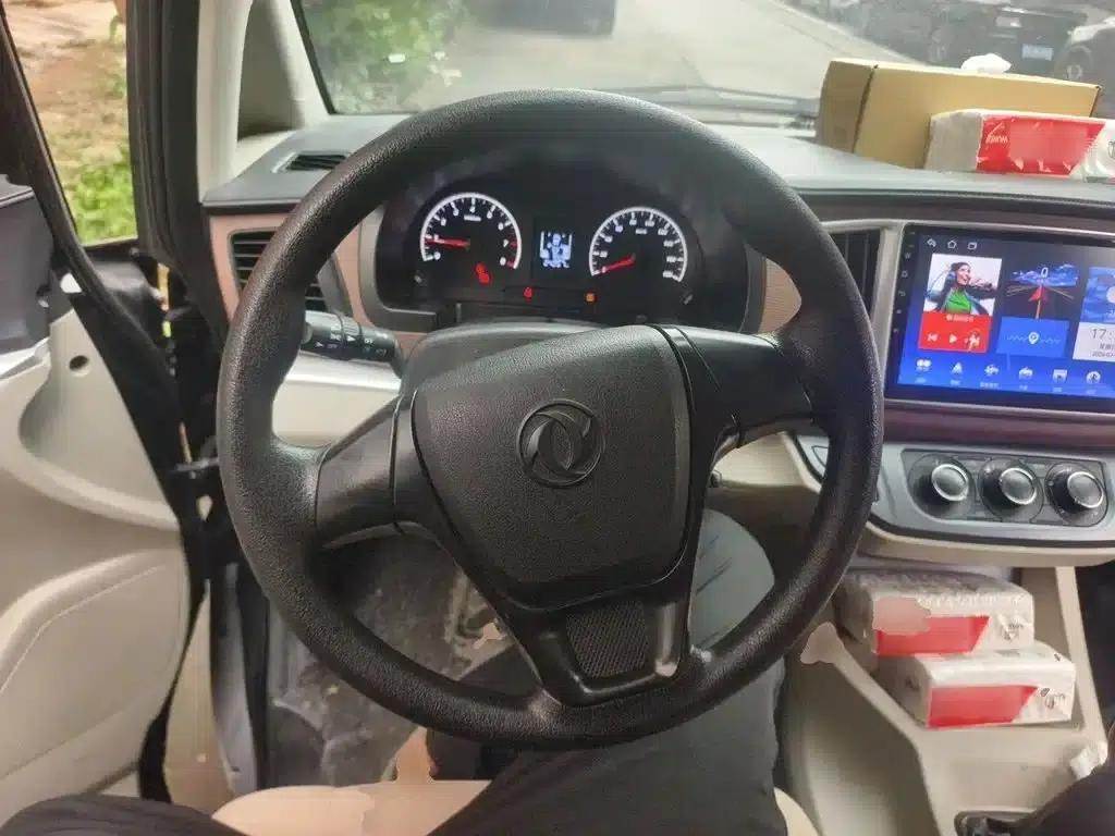 Lingzhi 2020 M5 1.6L Practical Edition — миниатюра 7