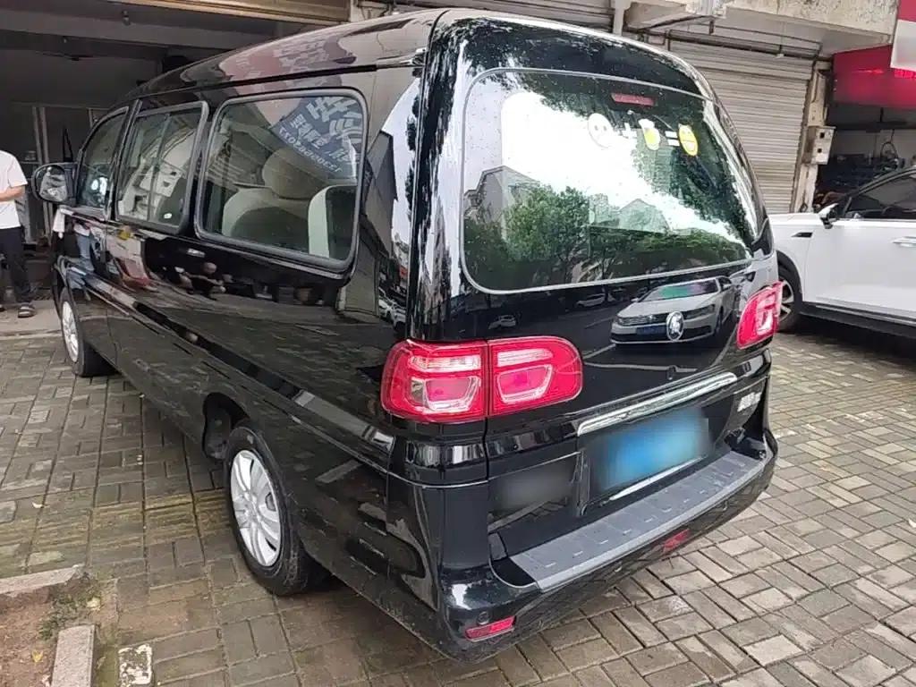 Lingzhi 2024 M5L 1.5T Manual Basic 7-Seater — миниатюра 5