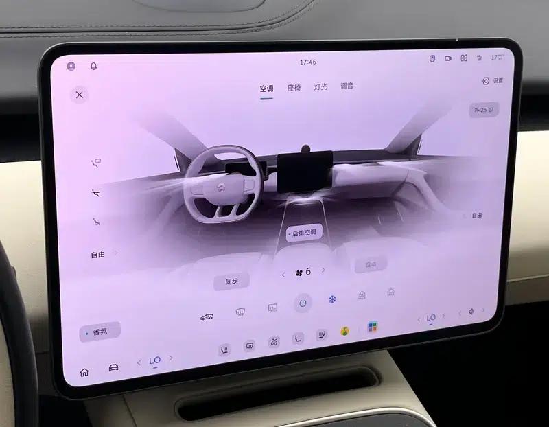 NIO ET5T 2025 model 75kWh — миниатюра 11