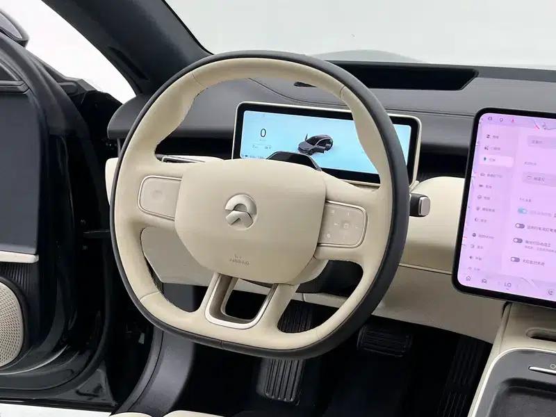 NIO ET5T 2025 model 75kWh — миниатюра 17