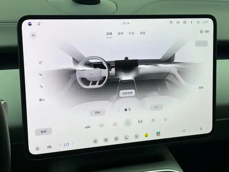 NIO ET5T 2025 model 75kWh — миниатюра 11