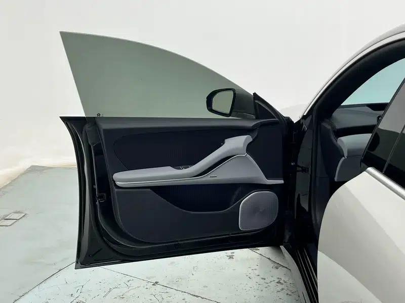 NIO ET5T 2025 model 75kWh — миниатюра 25