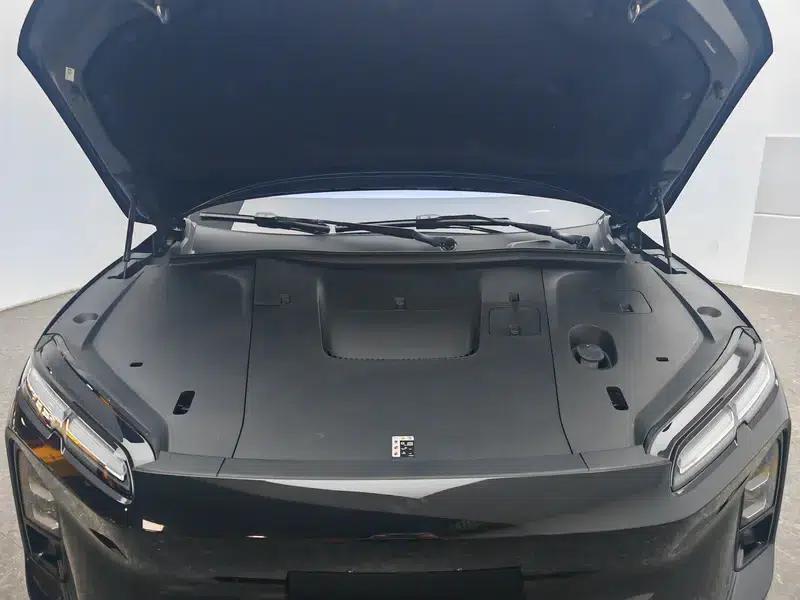 NIO EC6 2025 model 75kWh — миниатюра 10