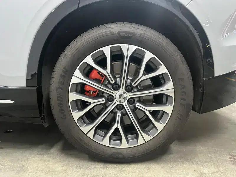 NIO EC6 2025 model 75kWh — миниатюра 9
