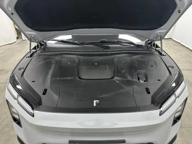 NIO EC6 2025 model 75kWh — миниатюра 10