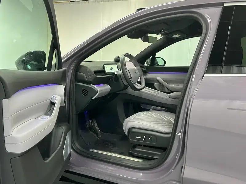 NIO EC6 2025 model 75kWh — миниатюра 17