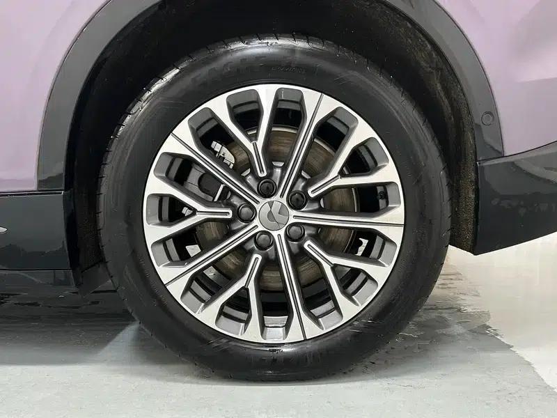 NIO EC6 2025 model 75kWh — миниатюра 9