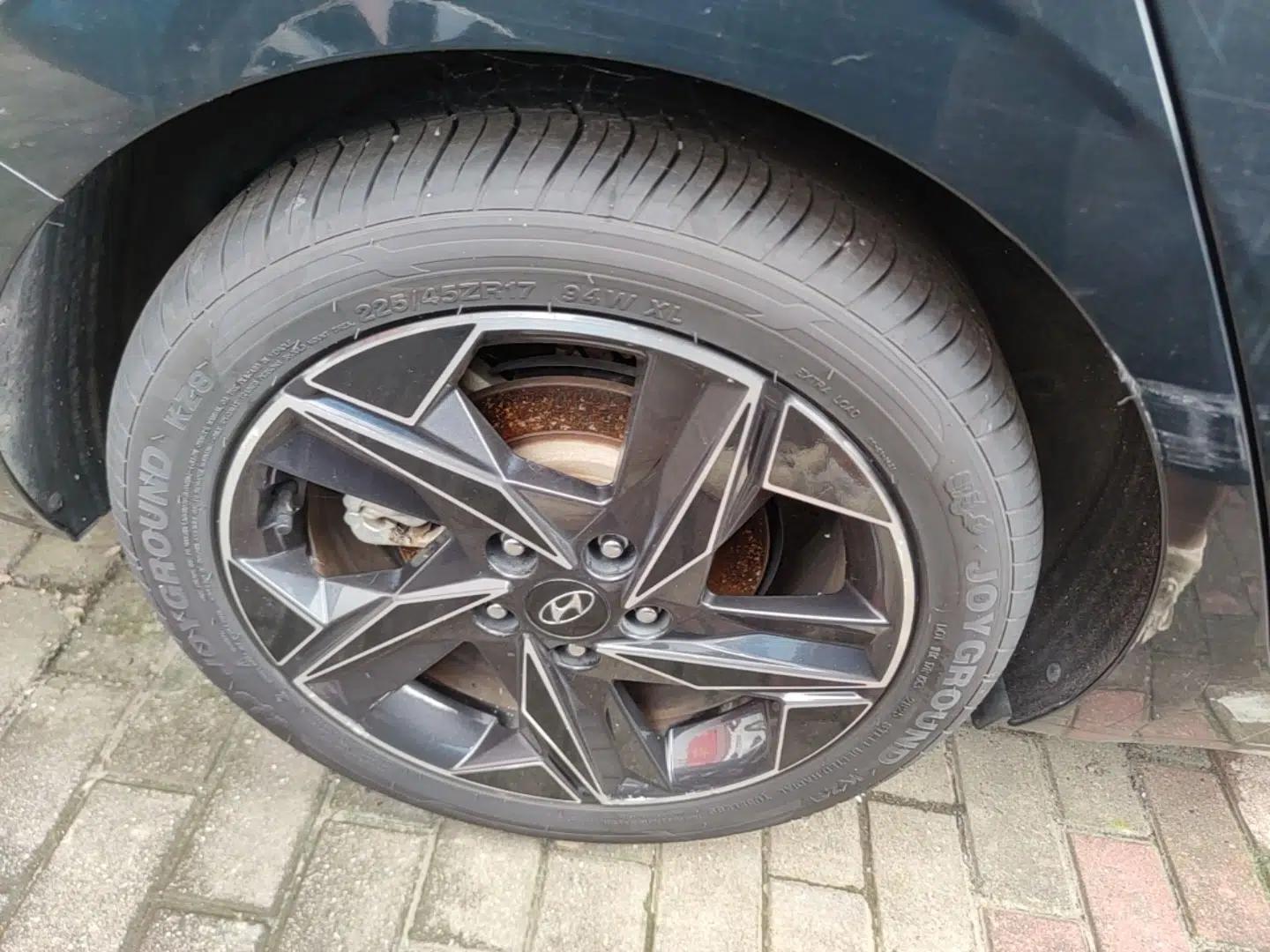 Hyundai Elantra 2021 1.5L CVT LUX Prestige Edition — миниатюра 11