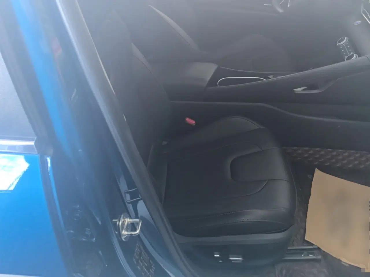 Hyundai Elantra 2021 1.5L CVT GLX Elite Edition — миниатюра 19