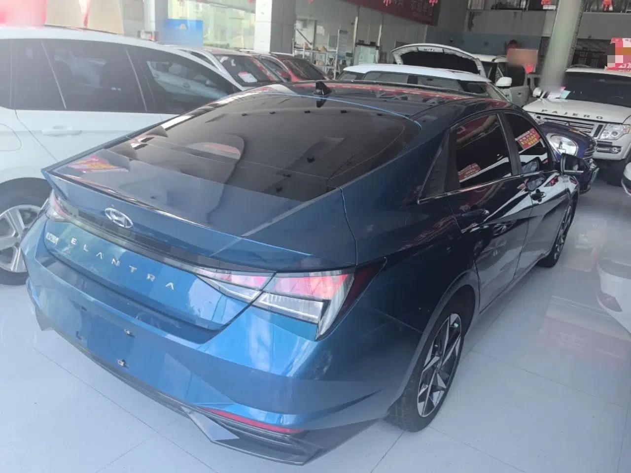 Hyundai Elantra 2021 1.5L CVT GLX Elite Edition — миниатюра 6