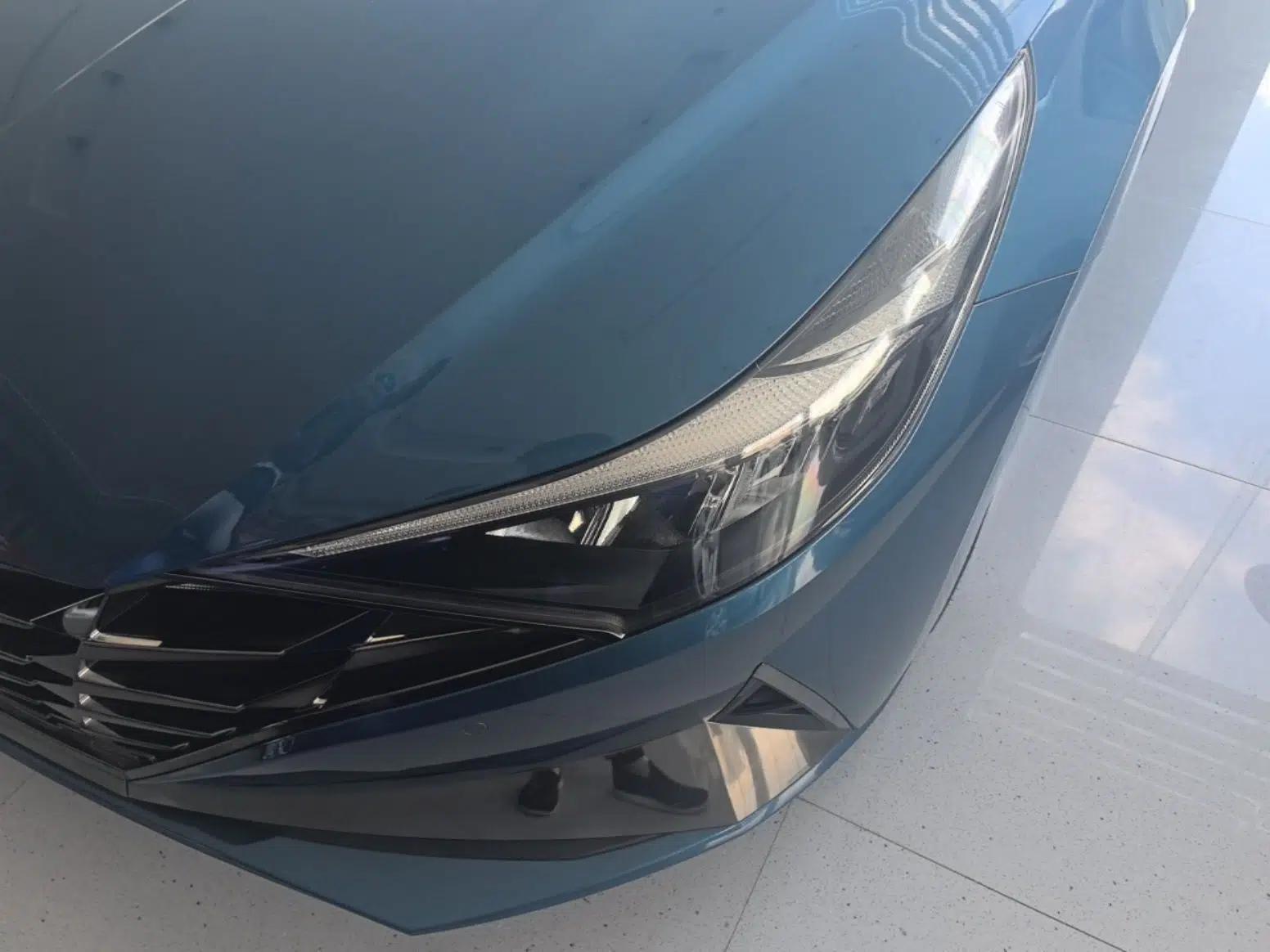 Hyundai Elantra 2021 1.5L CVT GLX Elite Edition — миниатюра 8