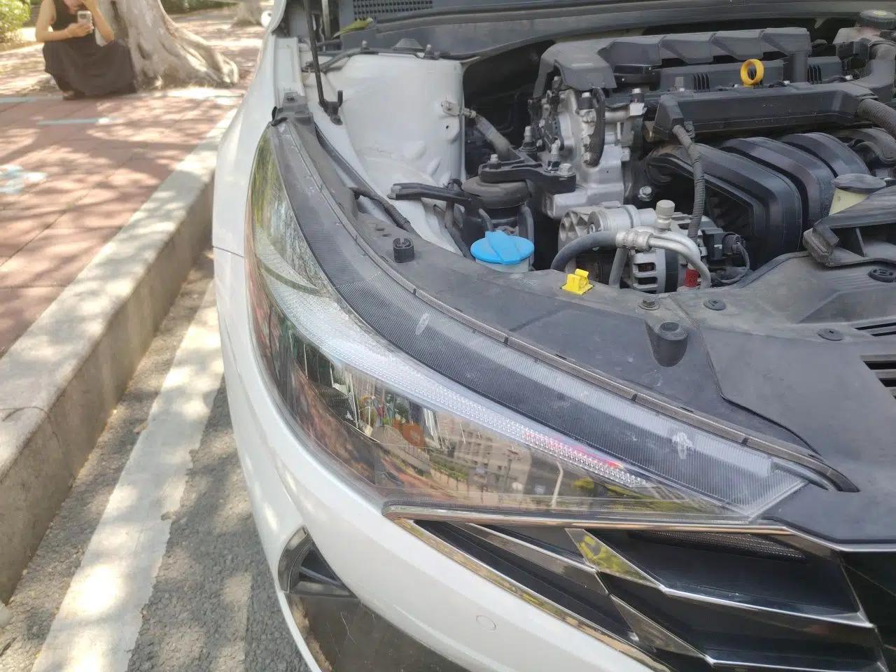 Hyundai Elantra 2022 1.5L CVT LUX Prestige Edition — миниатюра 7