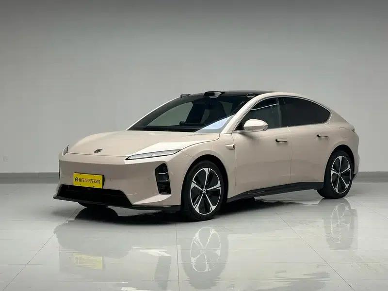 NIO ET5 2025 model 75kWh — миниатюра 1