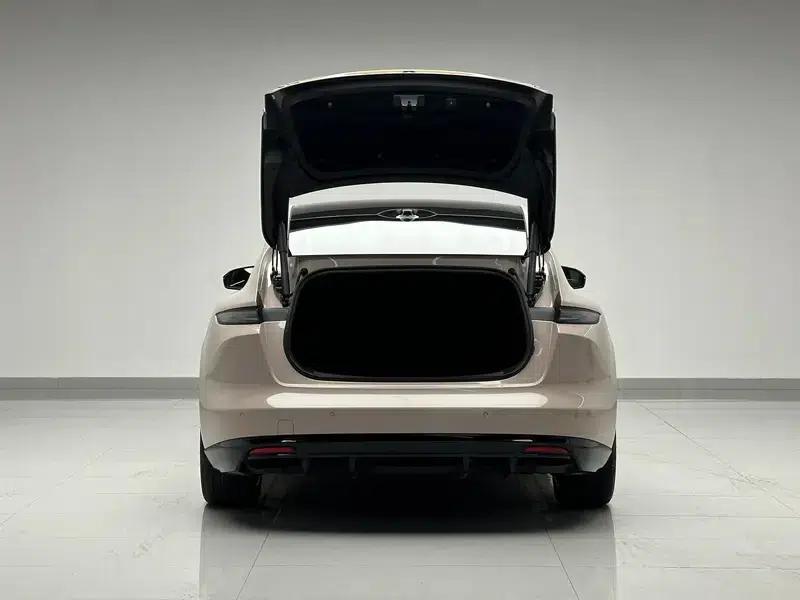 NIO ET5 2025 model 75kWh — миниатюра 20