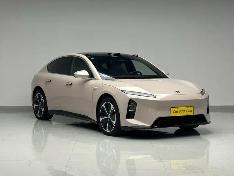 NIO ET5 2025 model 75kWh — миниатюра 3