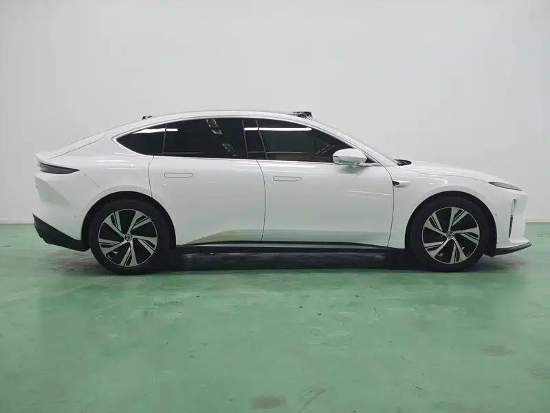 NIO ET5 2022 model 75kWh — миниатюра 8