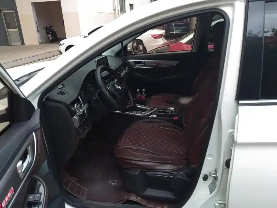 Jingyi X5 2017 Enjoy Series 1.5T CVT Premium Edition — миниатюра 9