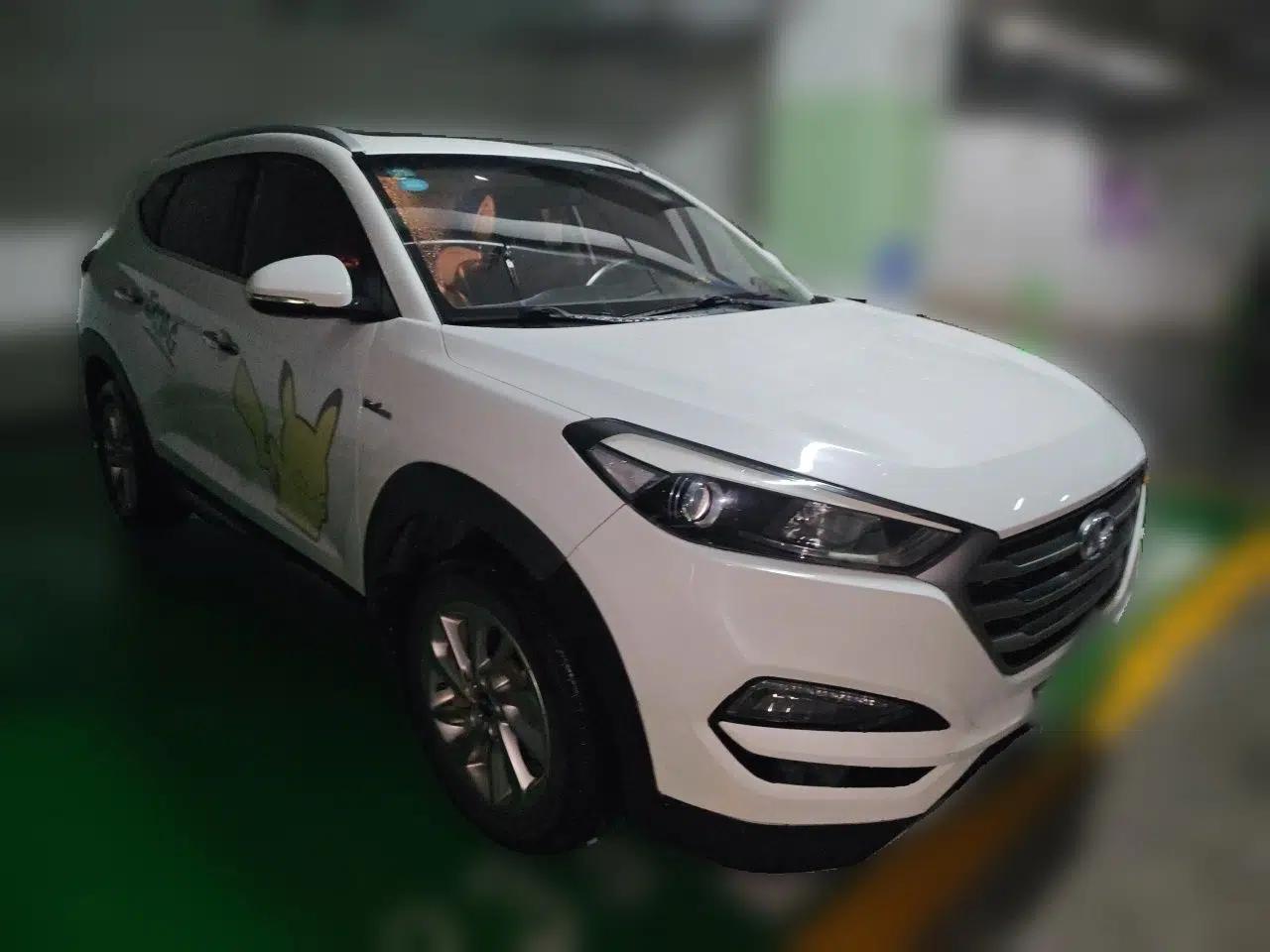 Hyundai Tucson 2015 1.6T Dual-Clutch Two-Wheel-Drive Smart Model — миниатюра 3