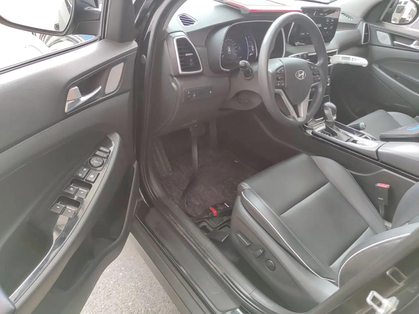 Hyundai Tucson 2019 280TGDi Dual-Clutch Two-Wheel Drive Smart Connect Version China VI — миниатюра 18