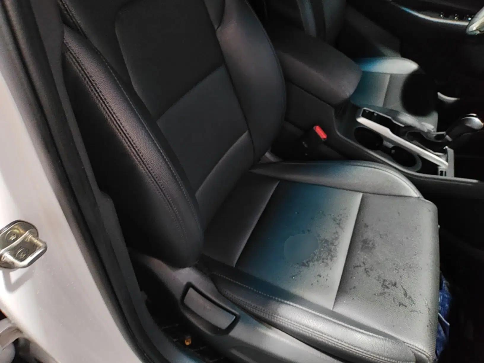 Hyundai Tucson 2015 1.6T Dual-Clutch Two-Wheel-Drive Smart Model — миниатюра 19