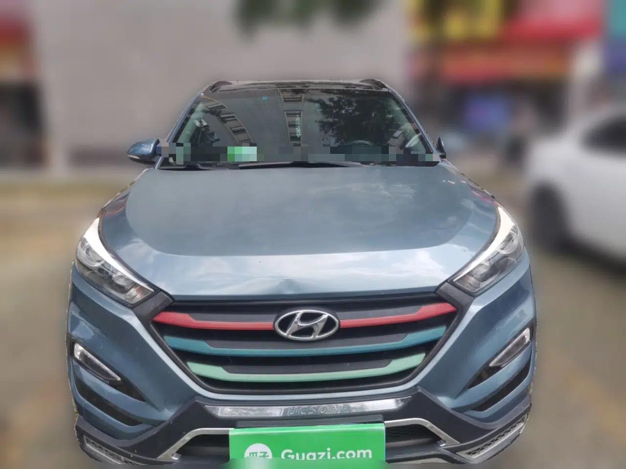 Hyundai Tucson 2015 1.6T Dual-Clutch Two-Wheel-Drive Smart Model — миниатюра 2
