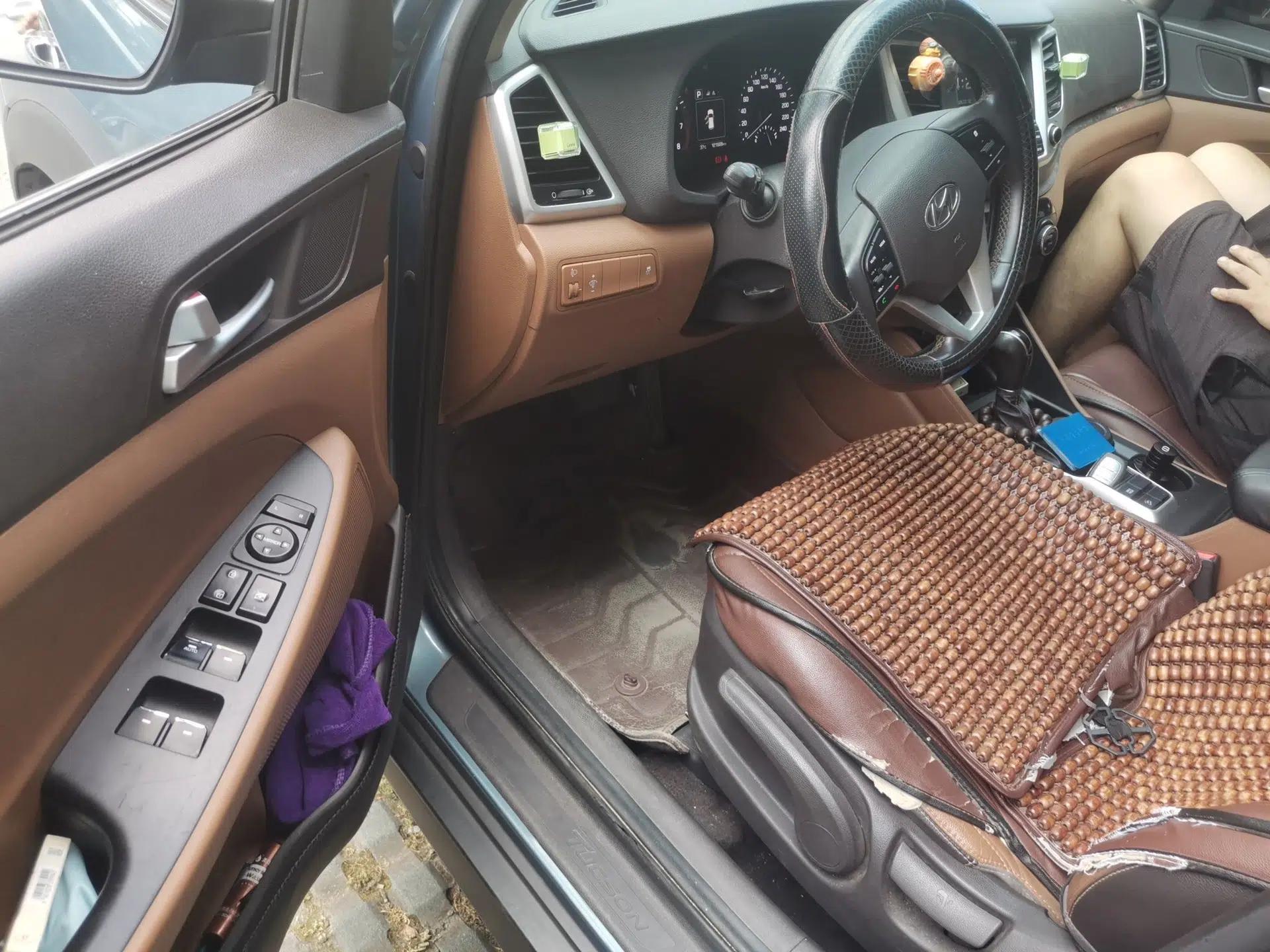 Hyundai Tucson 2015 1.6T Dual-Clutch Two-Wheel-Drive Smart Model — миниатюра 16