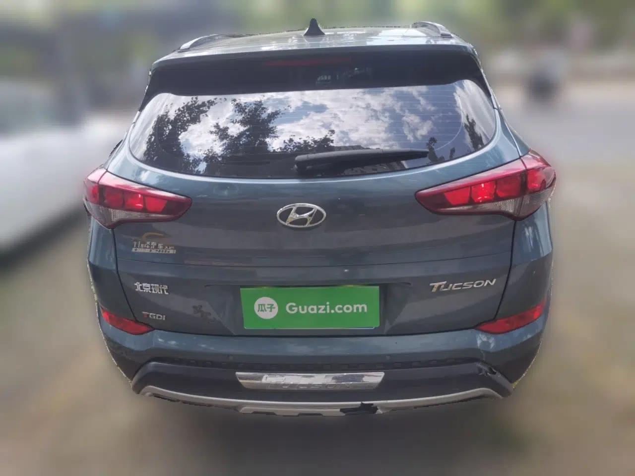 Hyundai Tucson 2015 1.6T Dual-Clutch Two-Wheel-Drive Smart Model — миниатюра 5