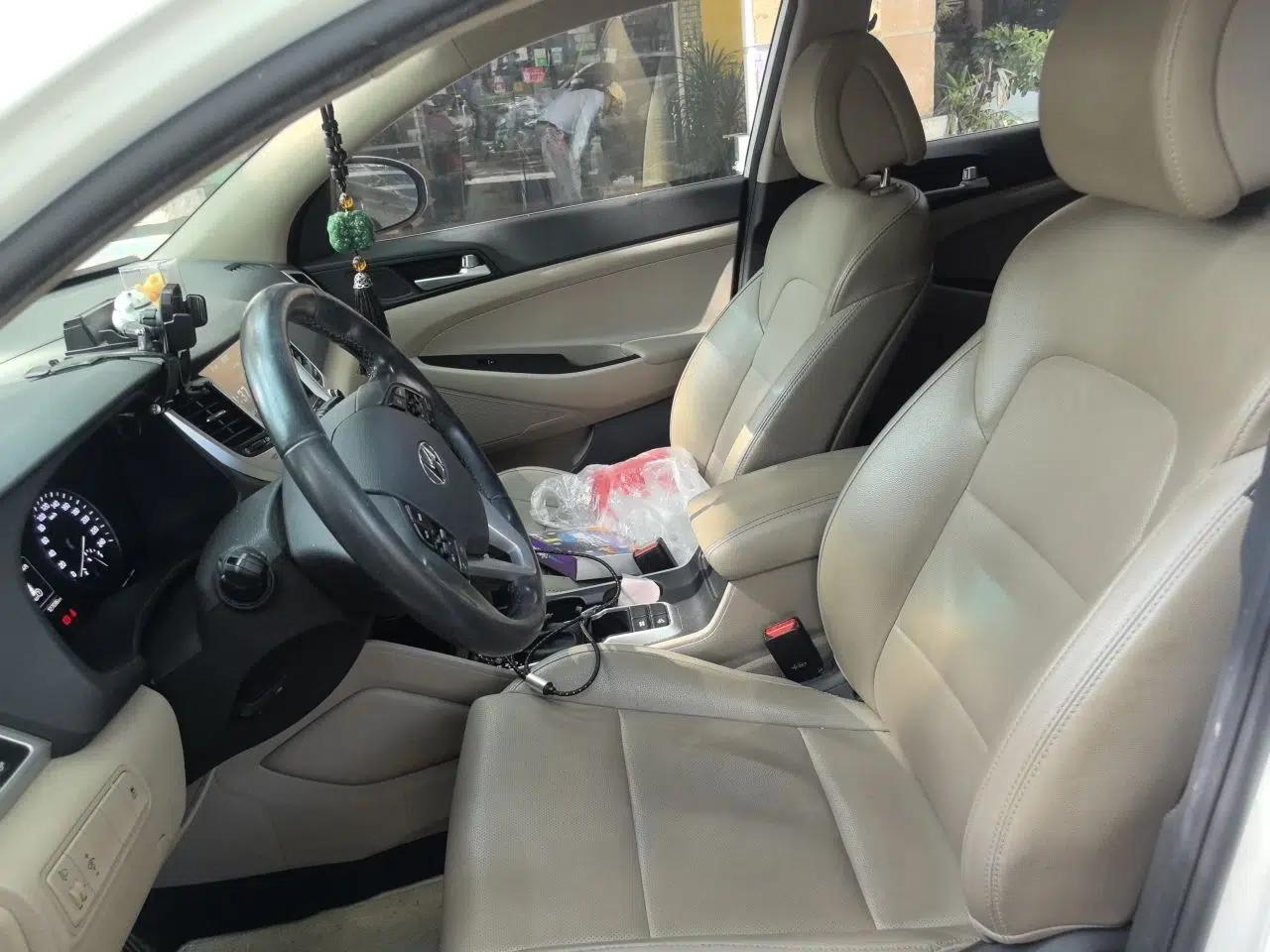 Hyundai Tucson 2015 1.6T Dual-Clutch Two-Wheel-Drive Smart Model — миниатюра 15