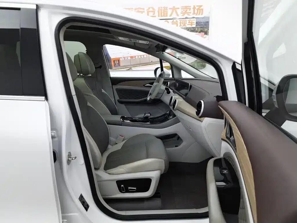 Fengxing Yacht 2022 1.5T DCT Wave Chaser Edition — миниатюра 23