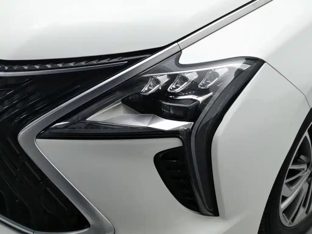 Fengxing Yacht 2022 1.5T DCT Wave Chaser Edition — миниатюра 7