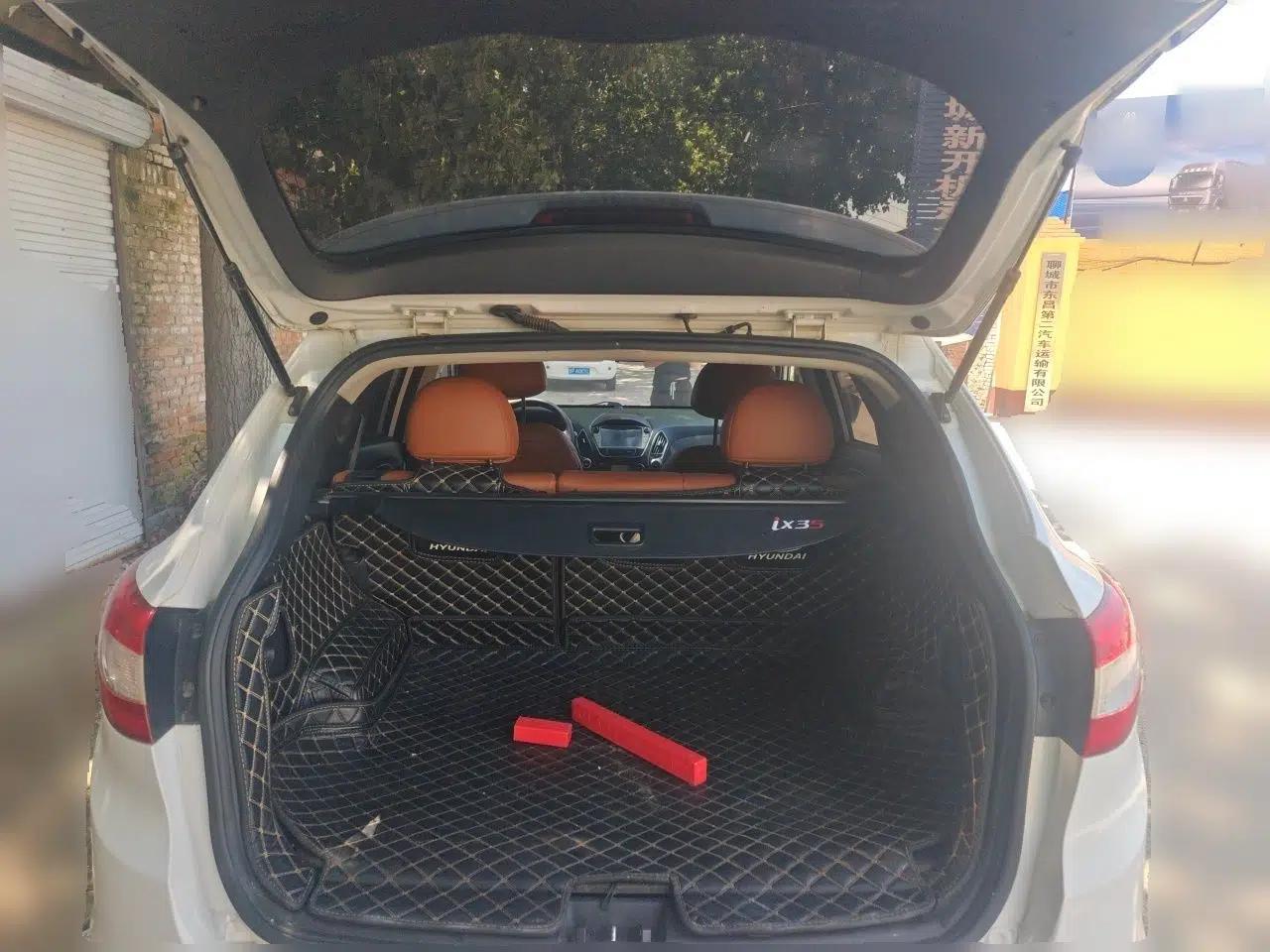 Hyundai ix35 2015 2.0L Automatic 2WD Smart Type China IV — миниатюра 19